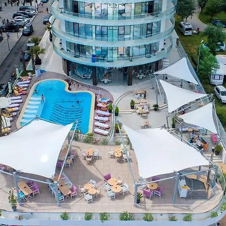 דירה White Tower Private Studio Seaview-Mamaia Summerland