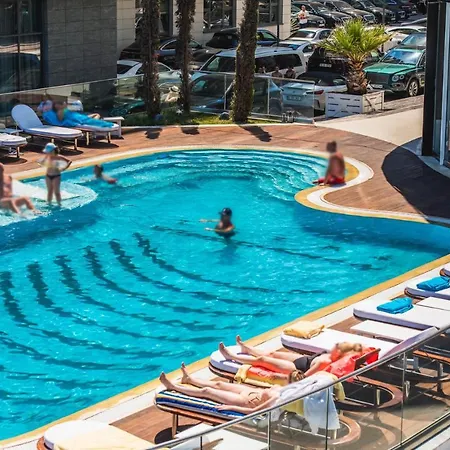 White Tower Private Studio Seaview-Mamaia Summerland דירה מאמאיה