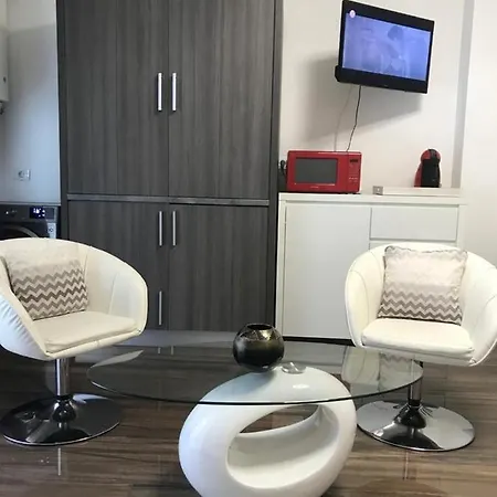 White Tower Private Studio Seaview-Mamaia Summerland מאמאיה