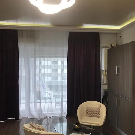 White Tower Private Studio Seaview-Mamaia Summerland דירה